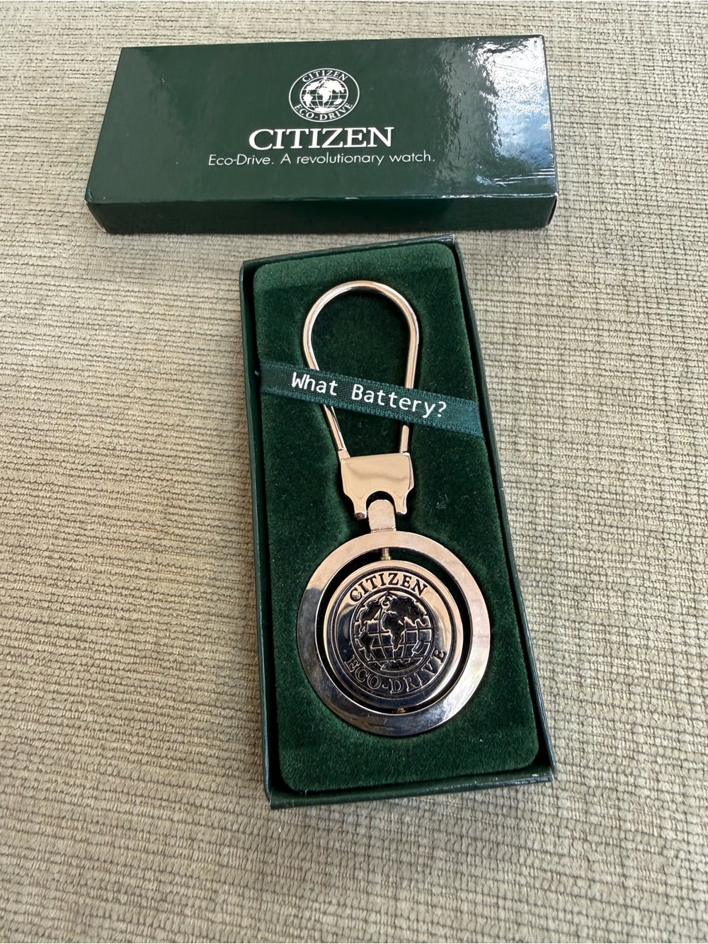 Ultra RARE Vintage Citizen
Watch Dealer Promo Two Tone
Spinner Keychain 1.5v - Picture 8 of 8